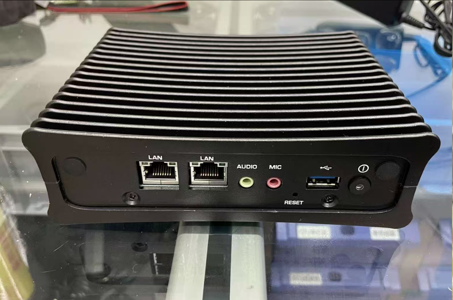 140元买了个双网口英特尔x5 e8000带4G内存折腾BIOS设置第1张-土狗李的博客,李强个人网站 140元买了个双网口英特尔x5 e8000带4G内存折腾BIOS设置 电脑硬件 第1张 140元买了个双网口英特尔x5 e8000带4G内存折腾BIOS设置 电脑硬件 第1张